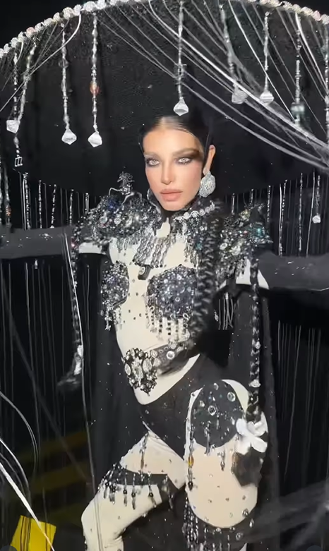 Ana Sofía Lendl deslumbra en Miss Grand International con un traje inspirado en “El Sombrerón” ¡Apóyala y ayuda a que Guatemala brille en el Top 20!(Crédito: Miss Grand International Captura)