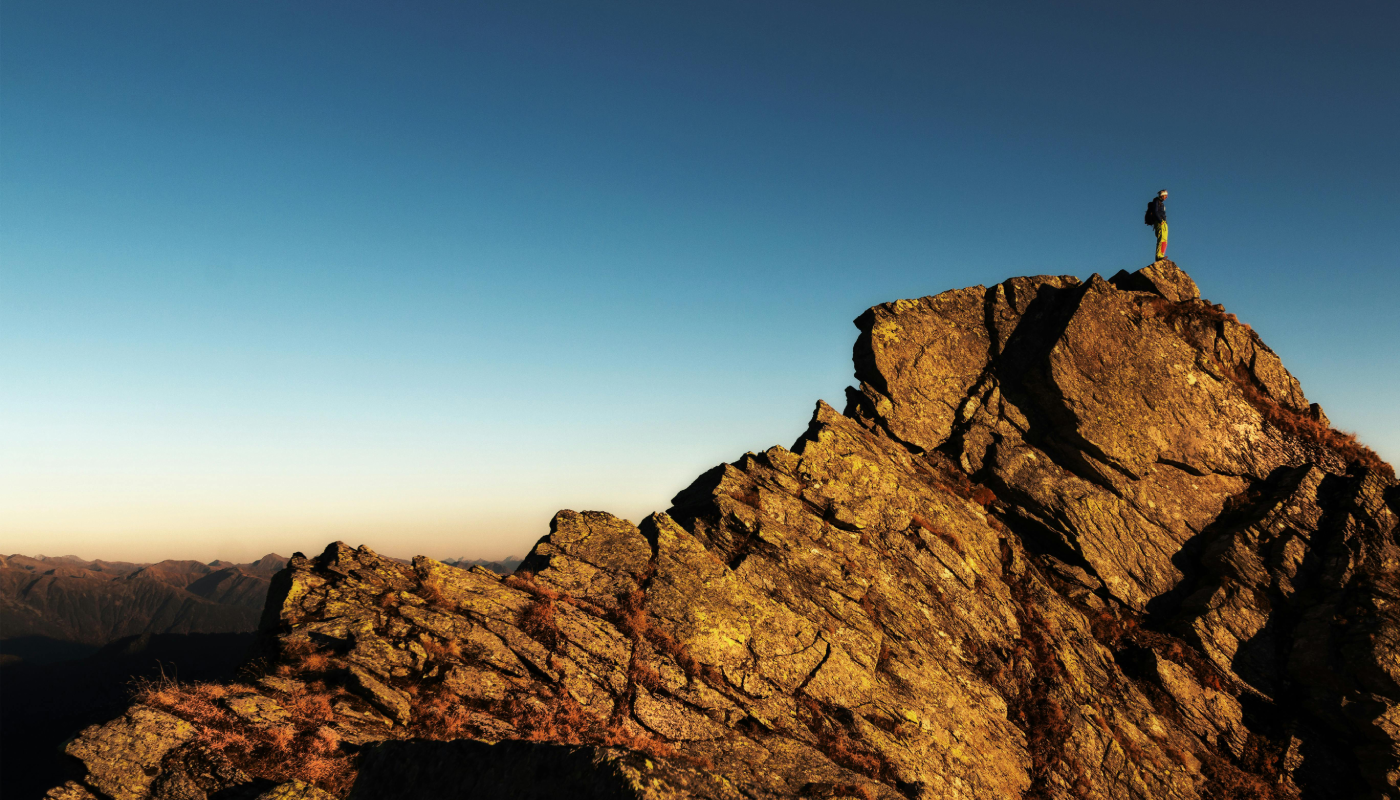 El éxito, El País De Los Jóvenes. (Créditos: Pexels @eberhard grossgasteiger)