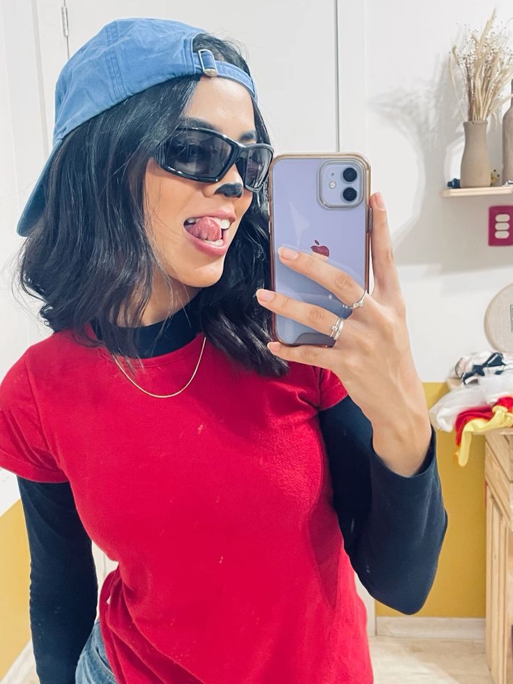 ¡Un disfraz sencillo y con mucho estilo! (Créditos: Pinterest @Emilynfdasilva)