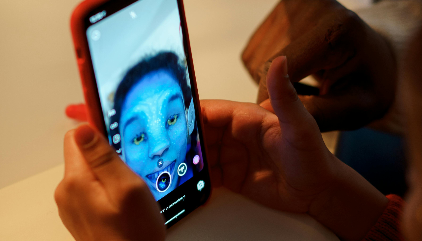 Redes Sociales, El País De Los Jóvenes (Créditos: Pexels @cottonbro studio)