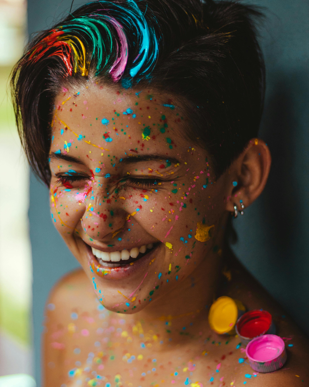 Los colores que gritan seguridad y liderazgo. (Créditos pexels @Vitória Santos) 