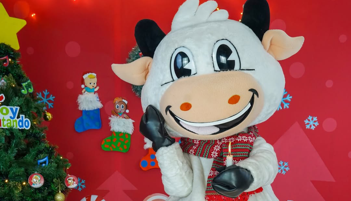 La Vaca Lola llega a Guatemala, El País De Los Jóvenes(Créditos: @toycantando)