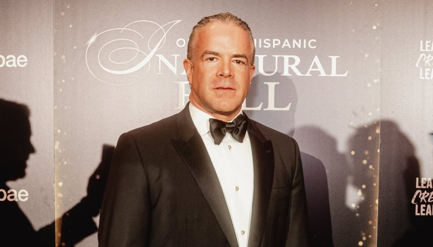 Dueño de Miss Universo enfrenta orden de captura: ¿qué se sabe?