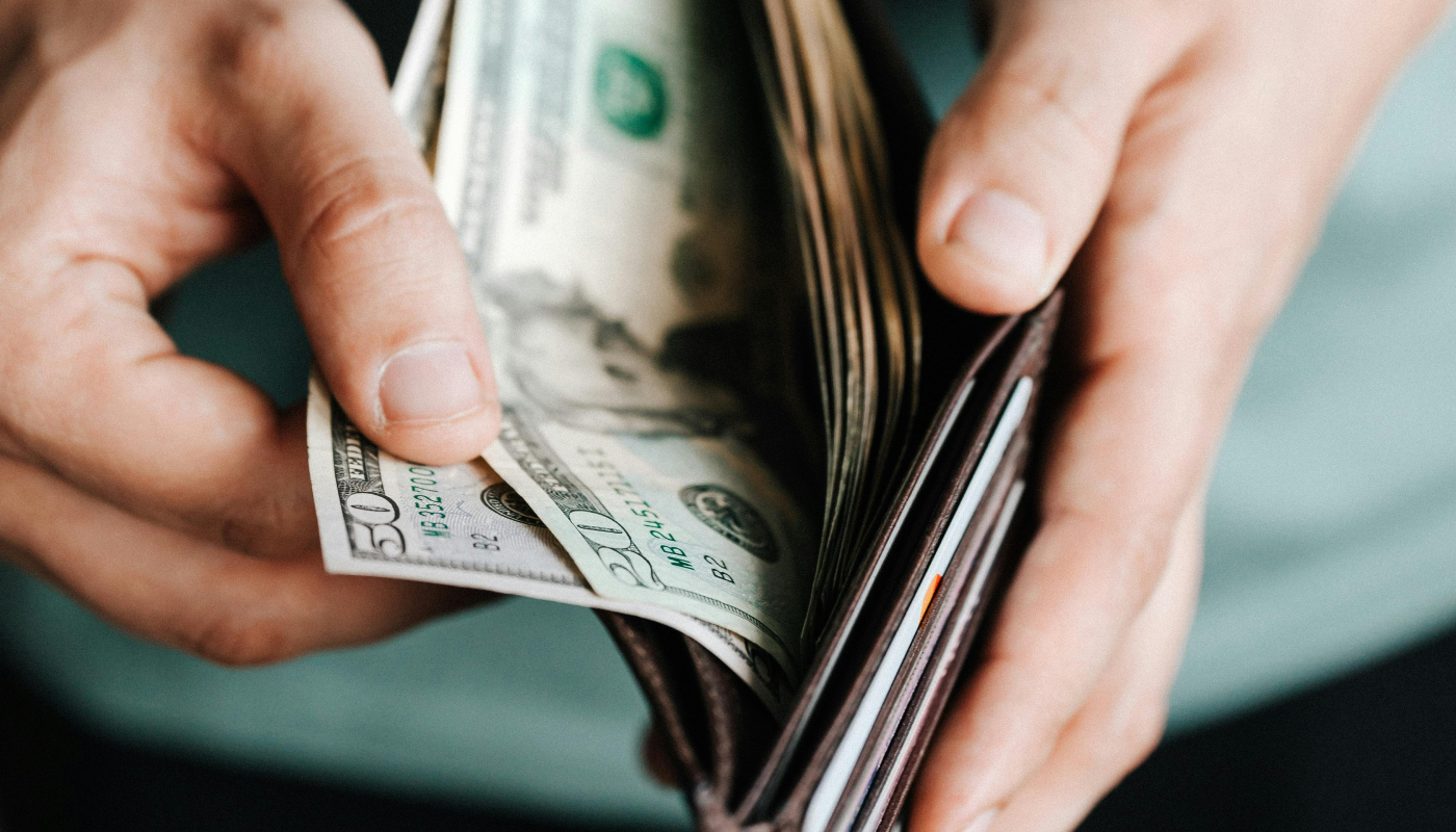 Por qué la regla 50-30-20 se ha vuelto la favorita de los jóvenes. (Créditos: Pexels @Karola G)