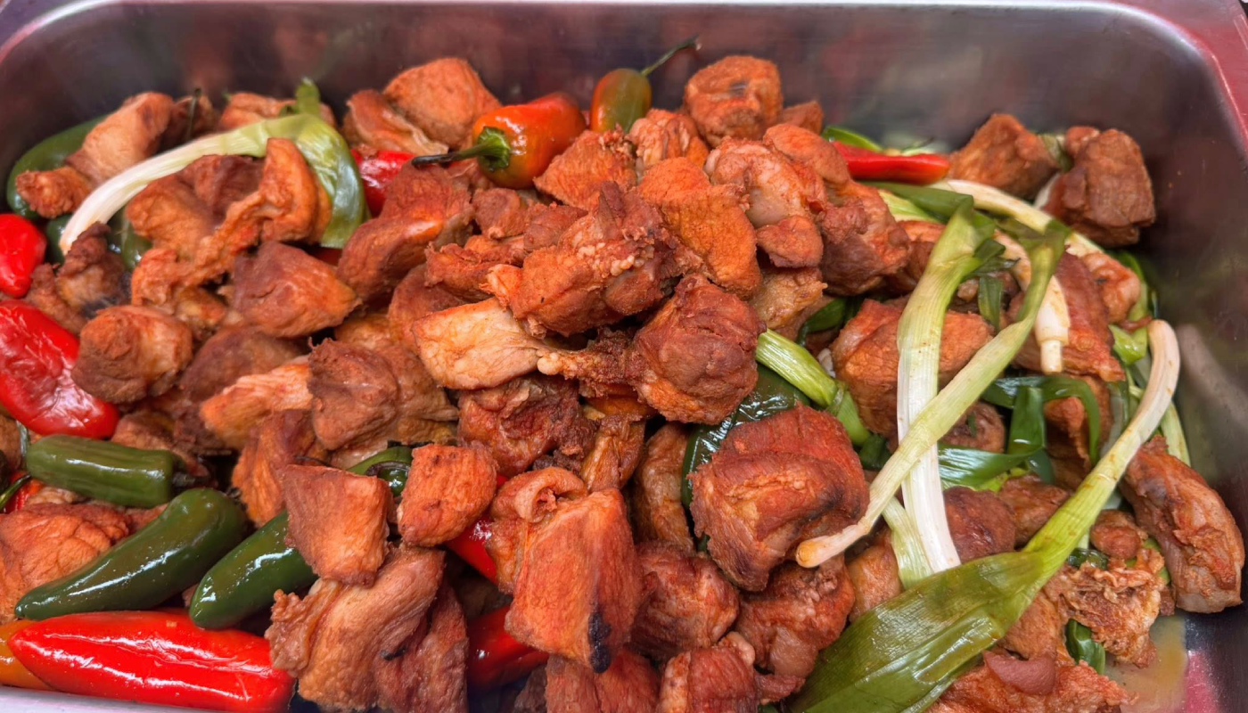 Todo lo que debes saber antes de visitar la Feria del Chicharrón Mixco 2026. (Créditos: @Feria del Chicharrón Mixco)