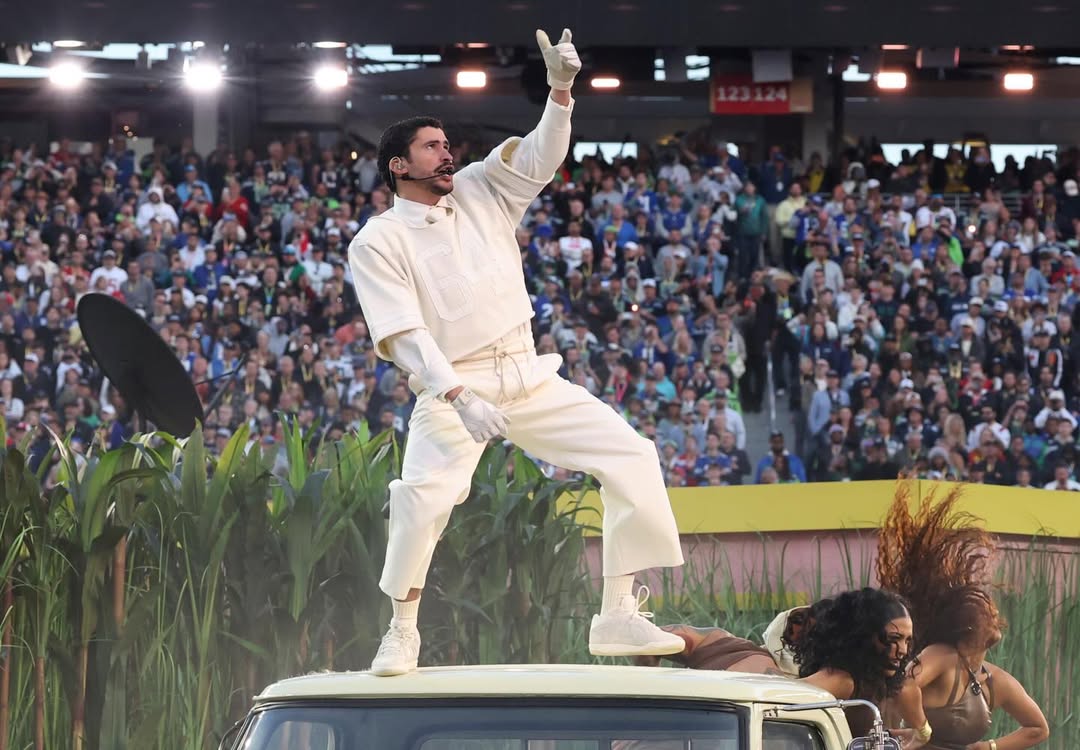 De El Salvador al Super Bowl: el creativo detrás de Shakira. (Créditos: X)