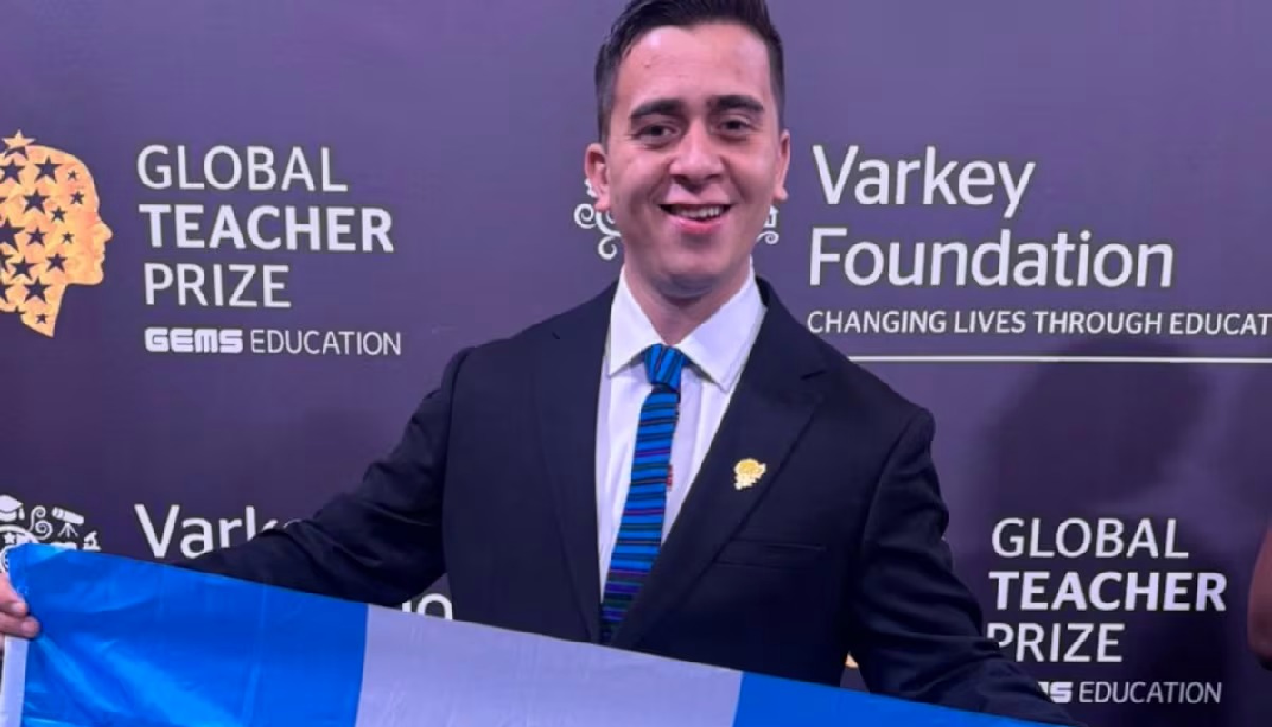 ¡Orgullo nacional! El profesor cobanero que conquistó el Global Teacher Prize
