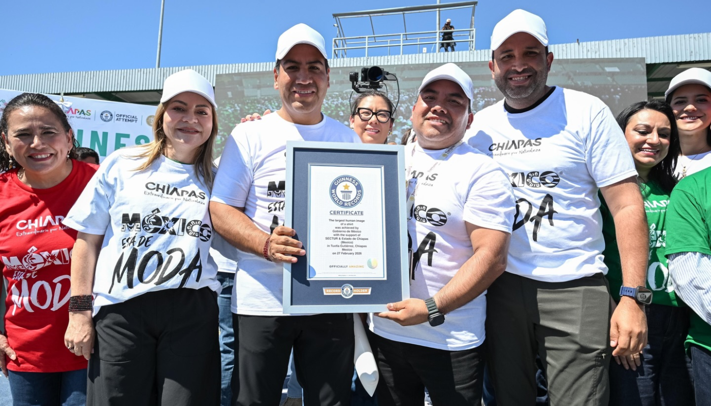 México rompe Récord Guinness con camiseta humana. (Créditos: Gobierno de Chiapas)