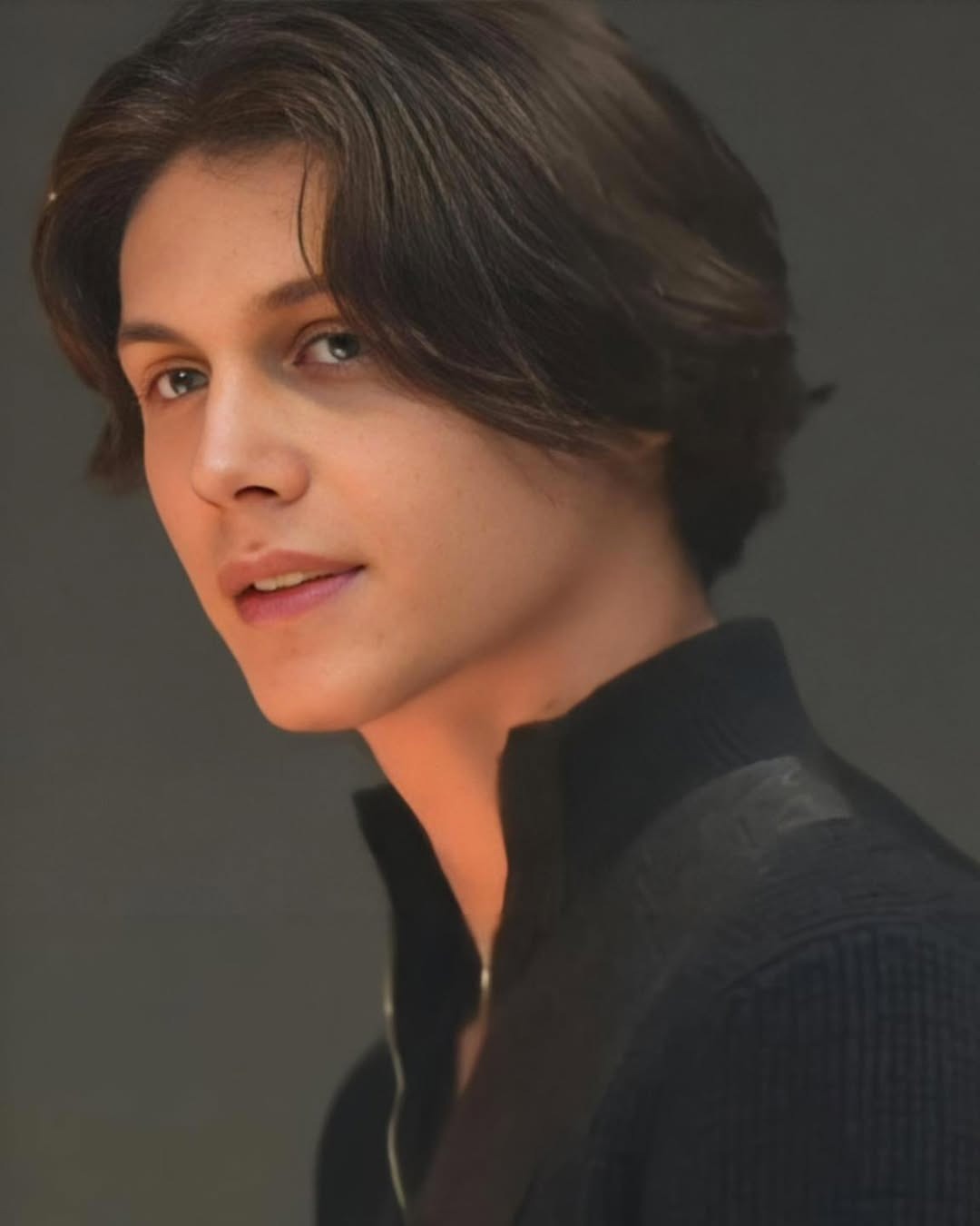 Hijo mayor de Luis miguel