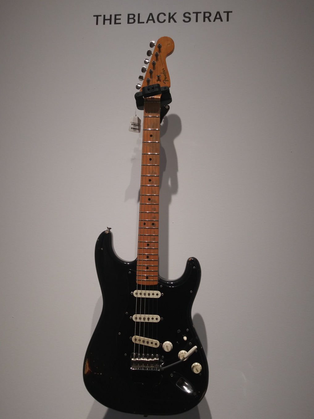 La guitarra de David Gilmour rompe récord con histórica subasta