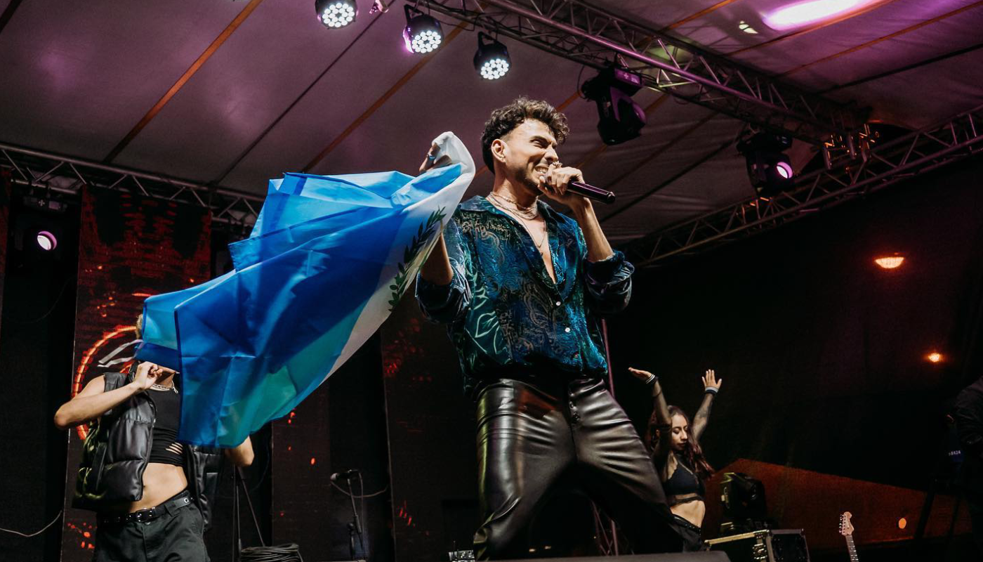 Cantante guatemalteco VOELIN destaca en el reality colombiano "A Otro Nivel" (Crédito: @voelinmusic)